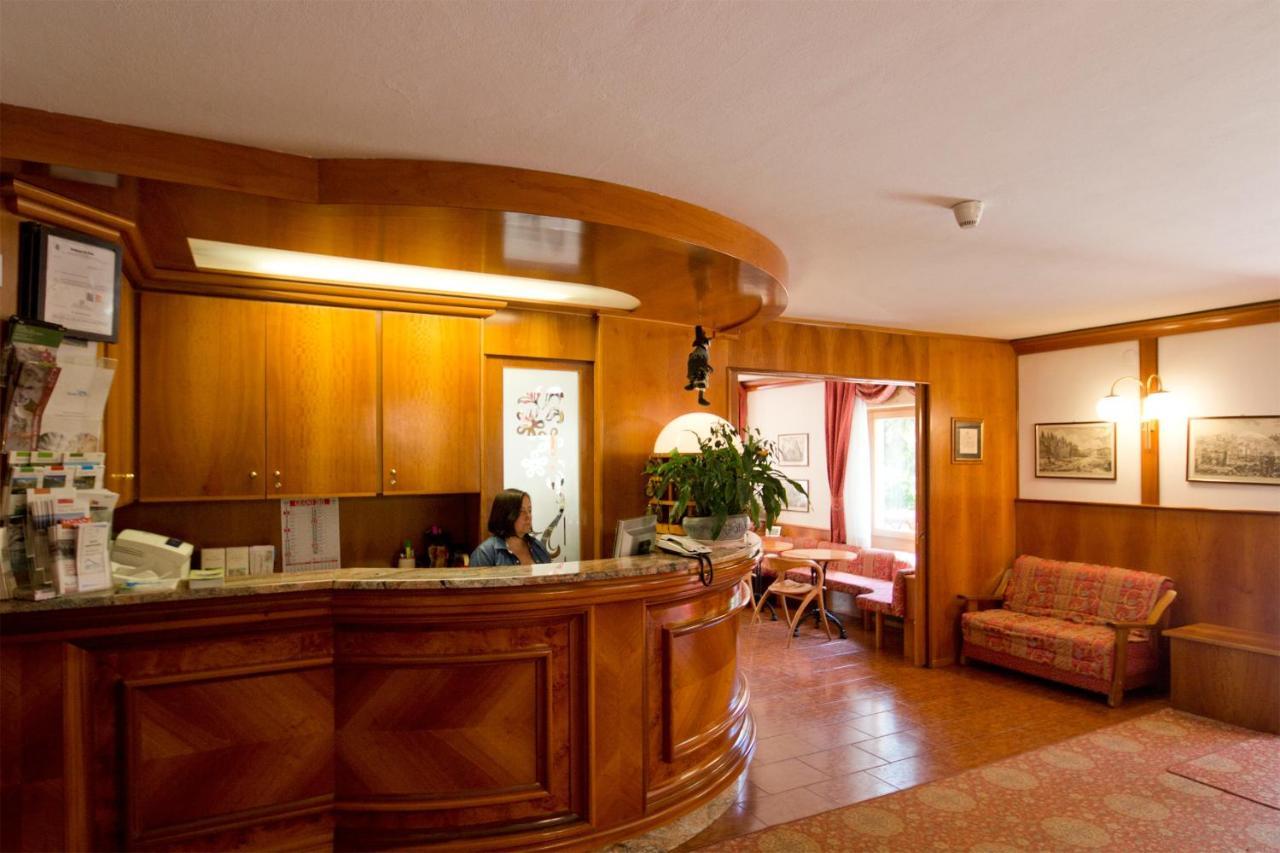 Residence Hotel Santa Maria Piscina E Wellness ペーイオ・フォンティ エクステリア 写真