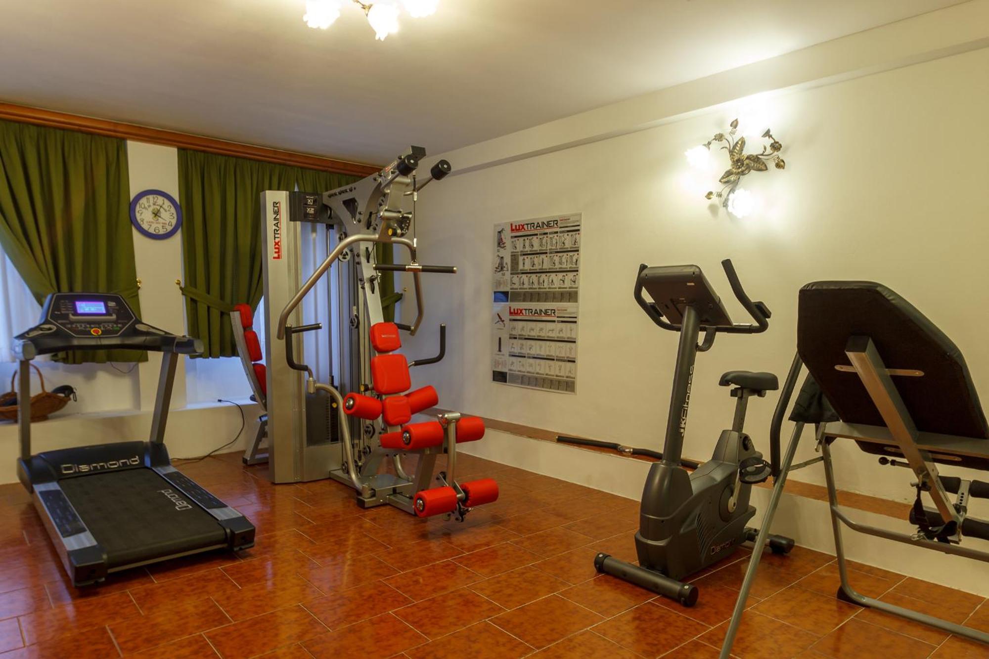 Residence Hotel Santa Maria Piscina E Wellness ペーイオ・フォンティ エクステリア 写真